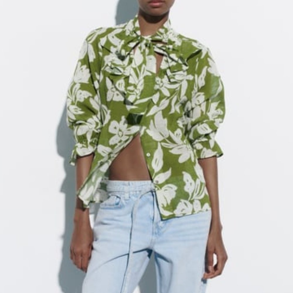 NWT - Zara Floral Blouse - L